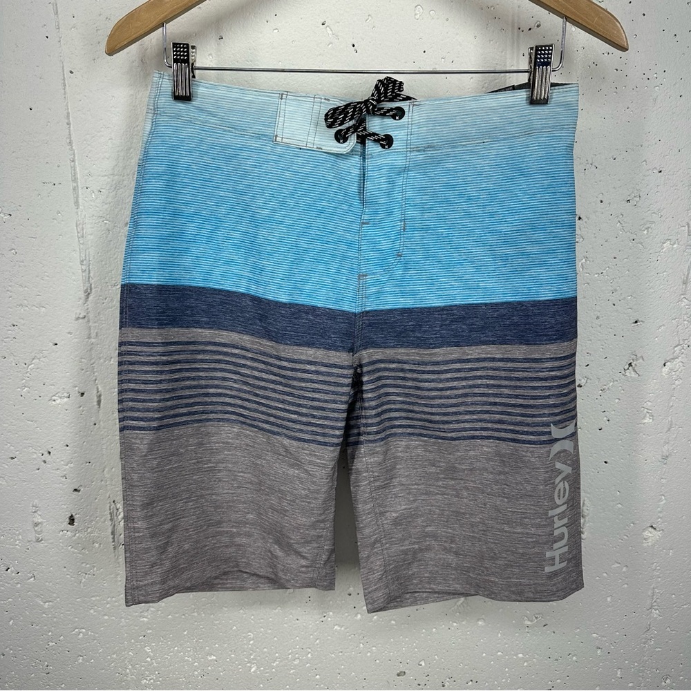 Hurley Men’s Size 29 Blue & Gray Striped Board Shorts NEW